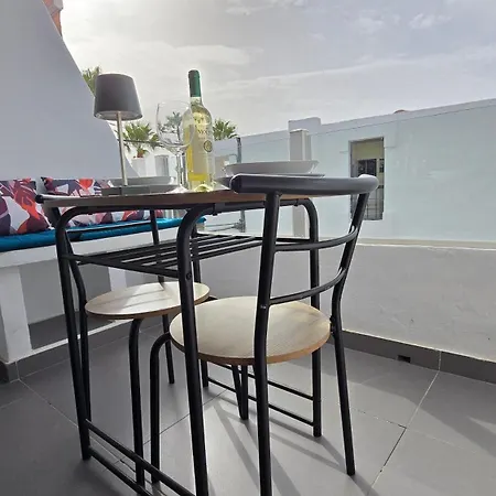 Apartamento Adriana House 50 Metros Al Mar Puerto del Carmen (Lanzarote)